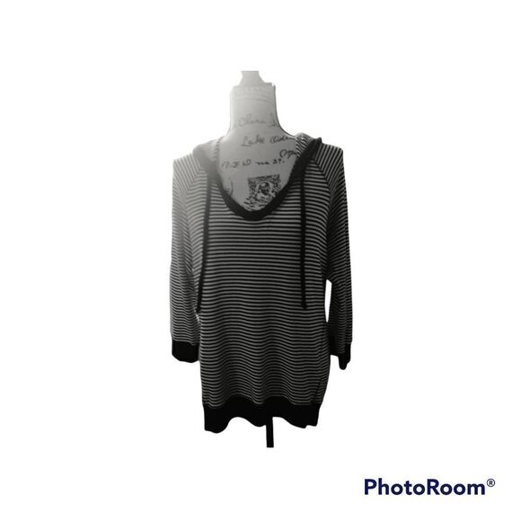 SPLENDID BLACK & WHITE STRIPED HOODED THERMAL TOP LARGE - Picture 1 of 5
